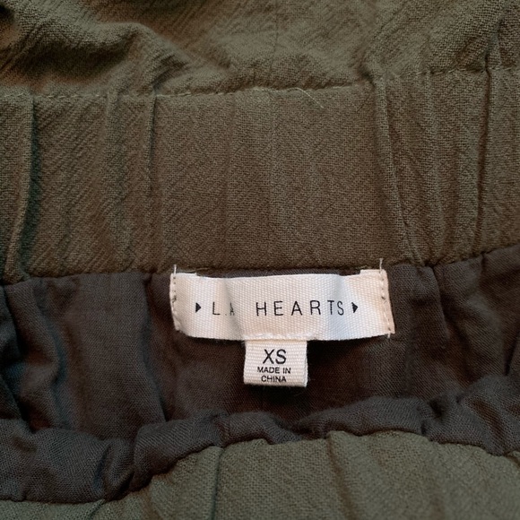 L.A. Hearts Olive Paper Bag Shorts - Picture 3 of 3